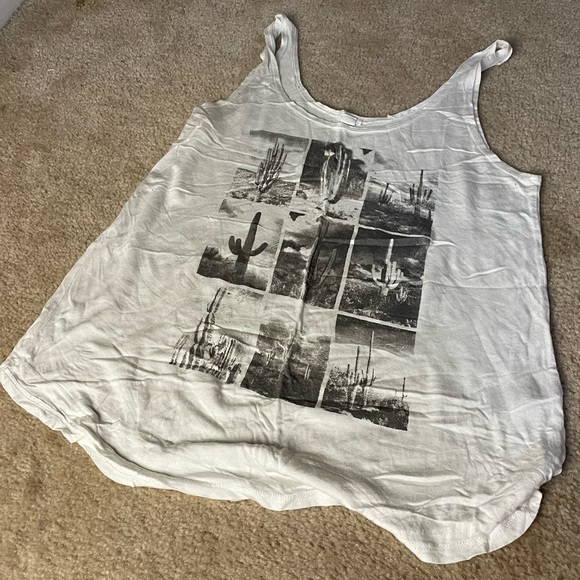 Loose Graphic Tank Tee - Medium - Picture 2 of 4